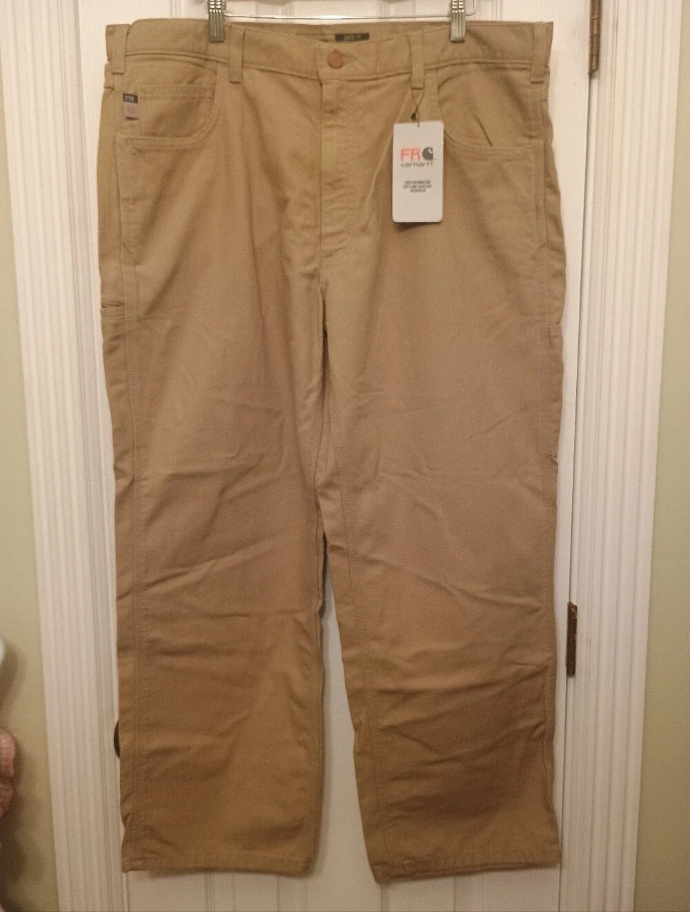Carhartt Men’s 40x30 Khaki Work Cargo Pants (NWT)